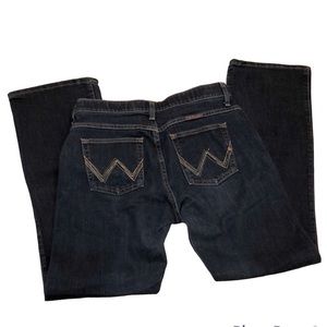 30. Dark Jeans by Wrangler Size 7 8 Straight Leg Q Baby No Gap Waist Mid Rise